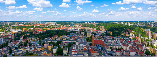 Letni widok na centrum miasta Gorzów Wielkopolski, widok na północną część miasta