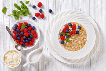 hulled whole grain oat porridge with berries