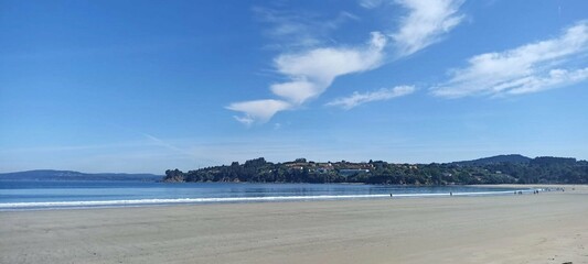 Playa en la ría de Vigo, Galicia