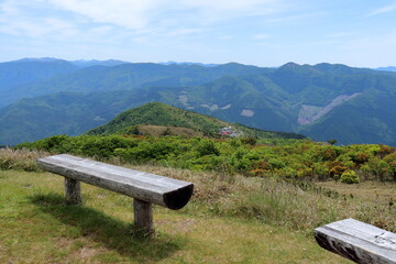 梶ヶ森　山頂からの眺め　初夏　（高知県　大豊町）