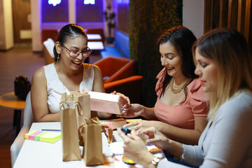 Entrepeneur Women Packing Products of Business Smiling