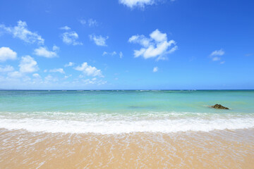 Fototapeta na wymiar 沖縄の海の風景