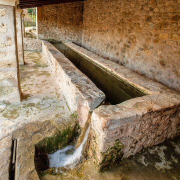 lavaderos p&uacute;blicos, Estellencs, Serra de Tramuntana,  Mallorca, balearic islands, Spain