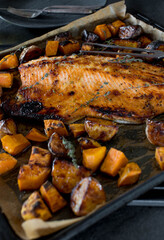 Roasted salmon fillet with potatoes