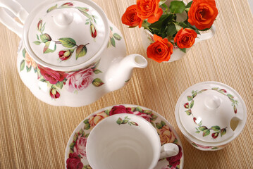 Luxury and elegant porcelain dinner set with a classy golden design