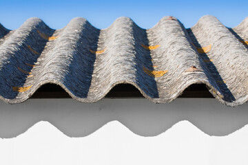 Dangerous asbestos roof - one of the most dangerous materials in the construction industry...