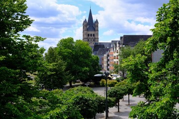 Fototapeta na wymiar Blick auf die Stadt Köln am Rhein