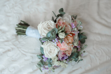 wedding bouquet of roses
