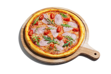 Pizza with cheese, arugula, tomatoes, ham and sauce