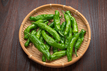 夏野菜の獅子唐