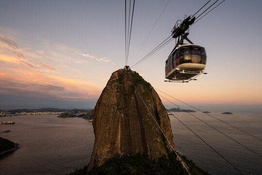 Beautiful view to Sugar Loaf Mountain from the cable car