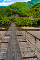 危険な吊り橋　奈良県十津川村