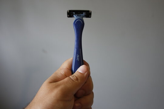 bic shaving razor canada
