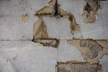 Schäden an der Hauswand
