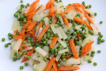 Buntes Gemüse gedünstet.