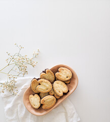 palmiers biscuits with chocolate