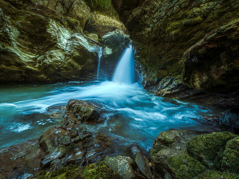 Cascade En Chartreuse