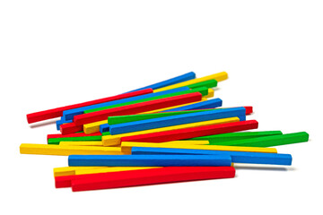 Fototapeta premium Viele bunte Holzstäbchen in Nahaufnahme