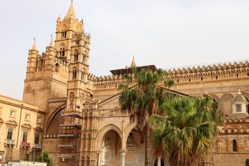 Fototapeta premium Palermo, Sicily (Italy): The Cathedral of Palermo dedicated to the Assumption of the Virgin Mary. UNESCO World Heritage Site
