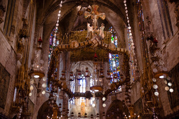 Catedral de Mallorca (s. XIII-s.XX). Baldaquin de Gaudí.Palma.Mallorca.Islas Baleares. España.