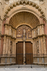 Obraz premium fachada principal, Catedral-Basílica de Santa María de Palma de Mallorca, iniciada en 1229, Palma, Mallorca, balearic islands, spain, europe