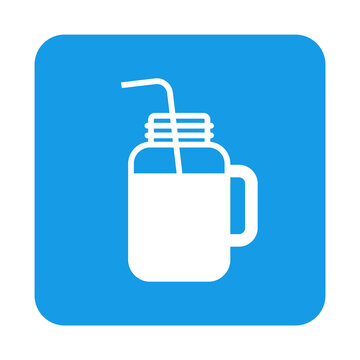 Mason jar icon. Logo smoothie bar. Ilustración con silueta de jarra y pajita para beber en cuadrado de color azul