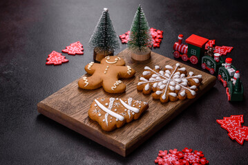 Delicious gingerbread cookies with honey, ginger and cinnamon