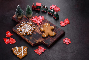 Delicious gingerbread cookies with honey, ginger and cinnamon