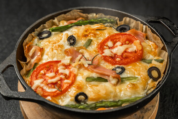 イタリアのパン　フォカッチャ Italian bread（Focaccia）