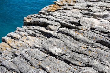 cracked rocks pattern