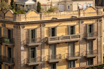 Fototapeta na wymiar Elevated viewpoit over the skyline of the centre of Barcelona