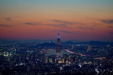 Fototapeta premium 남한산성 뷰, 롯데월드타워