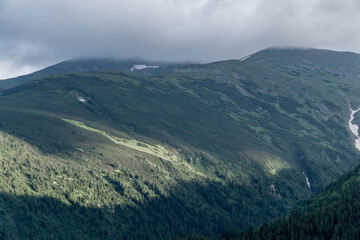 Fototapeta premium Chornohora Ridge in the mist