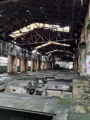 Foto op Plexiglas Insights into an old derelict industrial plant © stra74