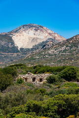 Naxos Greece 06-02-2022. 
Old abandoned house  near marble quarries   at Melanes traditional village in Naxos. Greece.