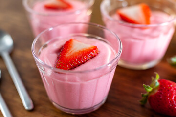 Homemade Strawberry Yogurt