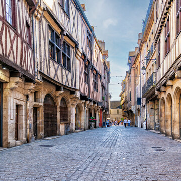In der Altstadt von Dijon