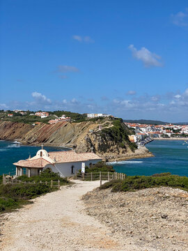 S&atilde;o Martinho do Porto - Capela de Sant'Ana