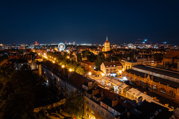 Obraz premium Panorama of the night of Gdansk from a height