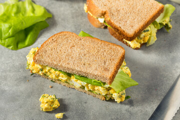 Healthy Homemade Egg Salad Sandwich