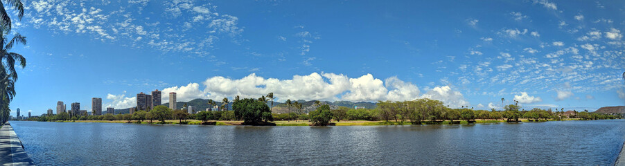 Fototapeta na wymiar Ala Wai Canal Panorama