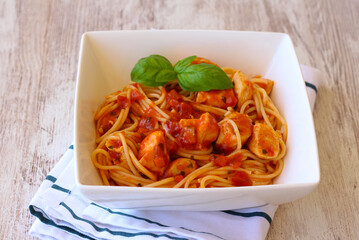 Spaghetti with chicken breast