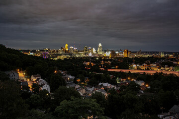 Obraz premium Cincinnati At Night