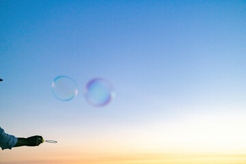 空とシャボン玉