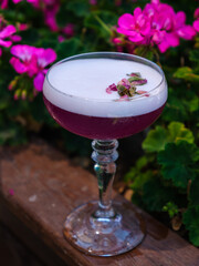 perfect cocktail and pink flowers
