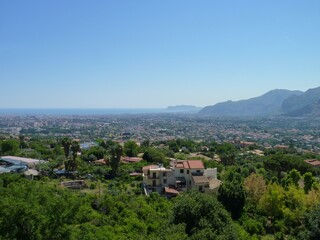 Obraz premium Sicily: the view from Monreale towards Palermo and the coast