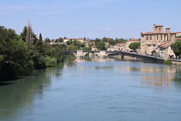 Vue d'ensemble de Romans le long de la rivière Isère, ville de Romans sur Isère, département de la Drôme, France