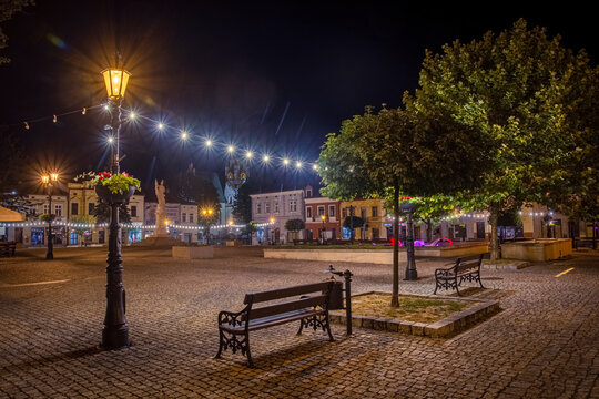Brzesko Nocą