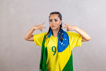 female brazilian cheerleader posing for photo
