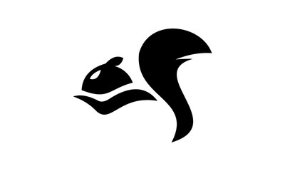 simple logo squirrel